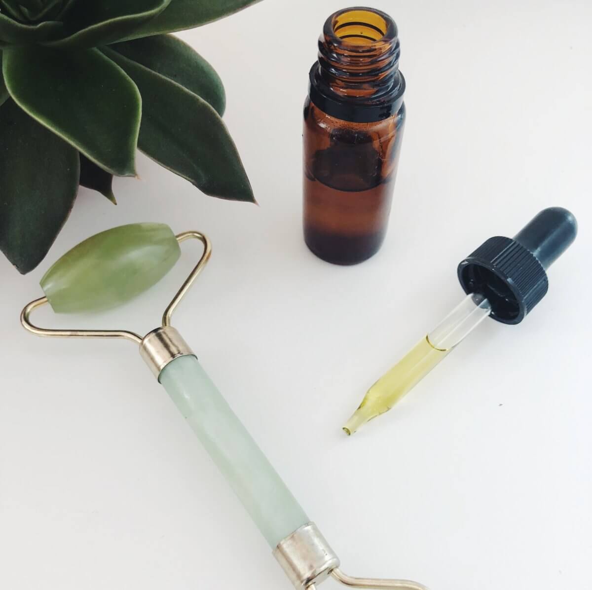 how to make a diy facial oil customized for your specific skin type.